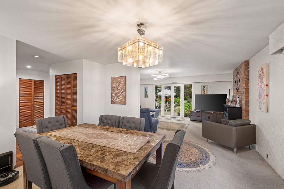886 E 29th Street North Vancouver, BC - 7