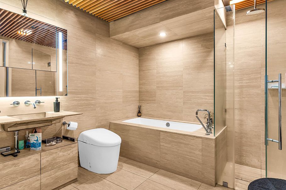 303 1568 Alberni Street Vancouver, BC - 19