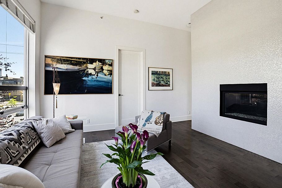304 2108 W 12th Avenue Vancouver, BC - 1