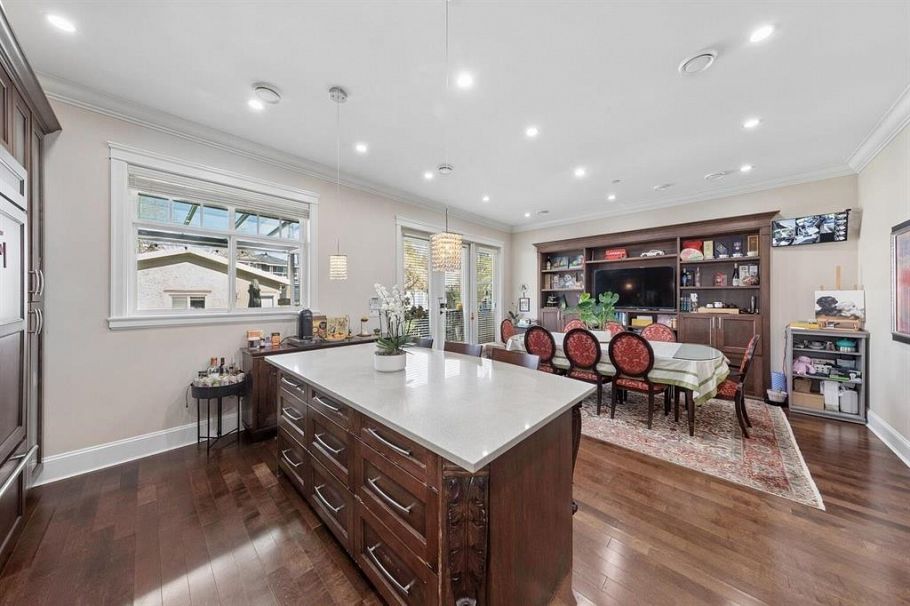 2911 W 35th Avenue Vancouver, BC - 13