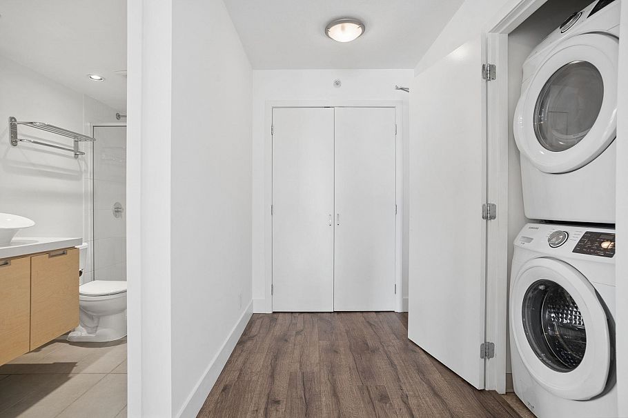 903 151 W 2nd Street North Vancouver, BC - 22