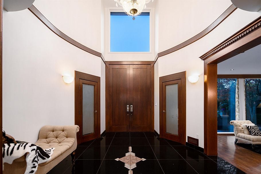 5550 Kingston Road Vancouver, BC - 4