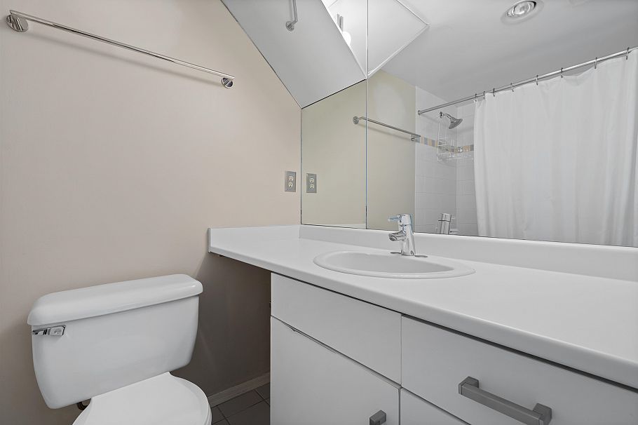 2251 Heather Street Vancouver, BC - 22