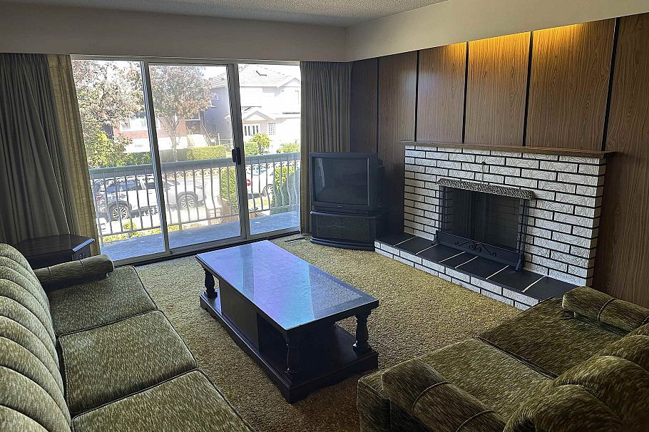 3126 E 20th Avenue Vancouver, BC - 9