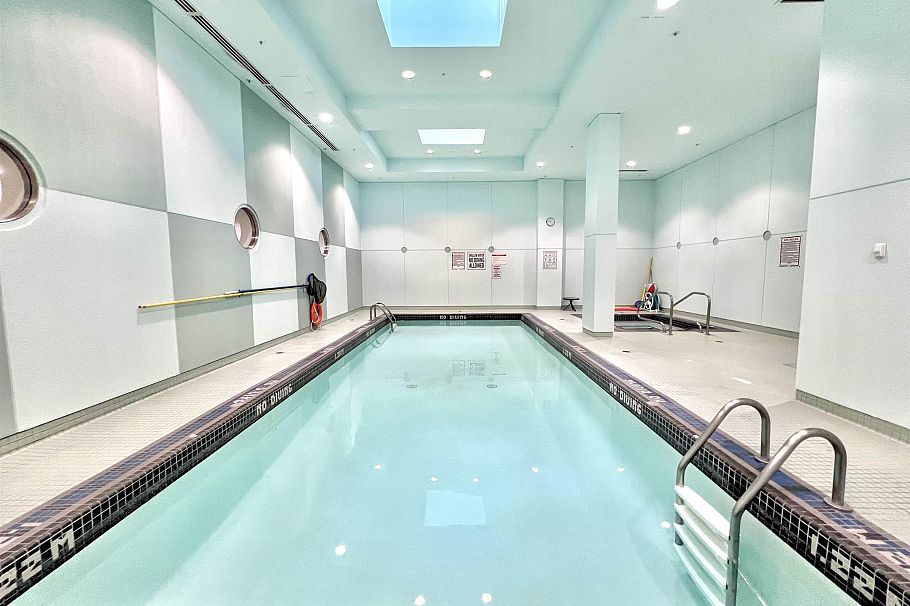 1002 1201 Marinaside Crescent Vancouver, BC - 24