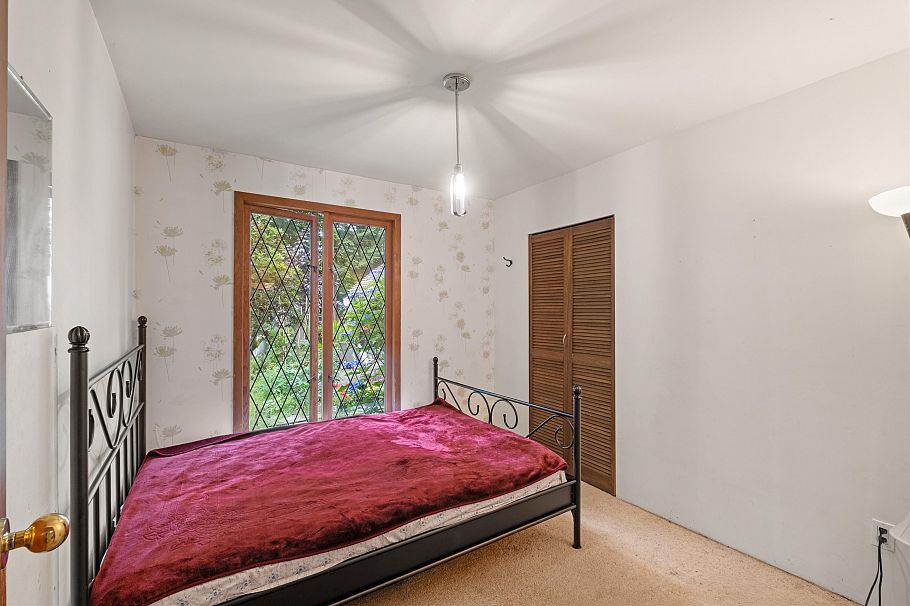 886 E 29th Street North Vancouver, BC - 13