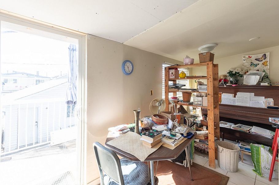 380 E 58th Avenue Vancouver, BC - 13