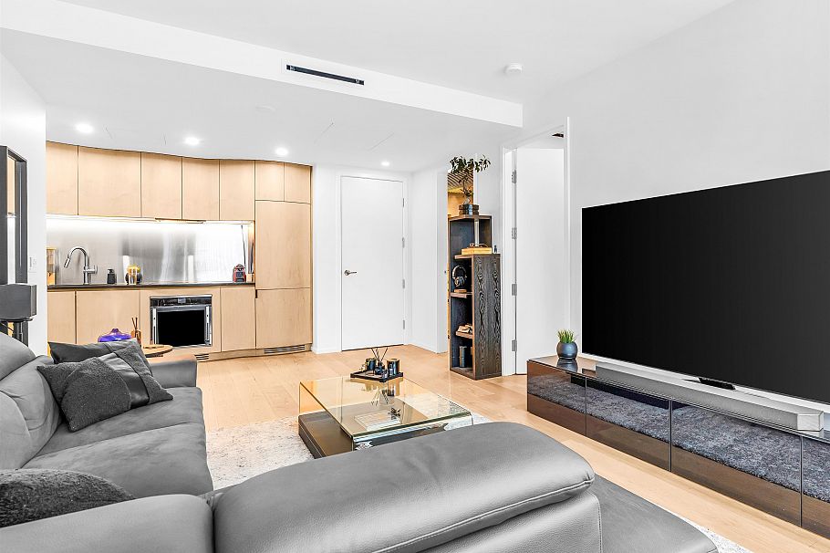 303 1568 Alberni Street Vancouver, BC - 15