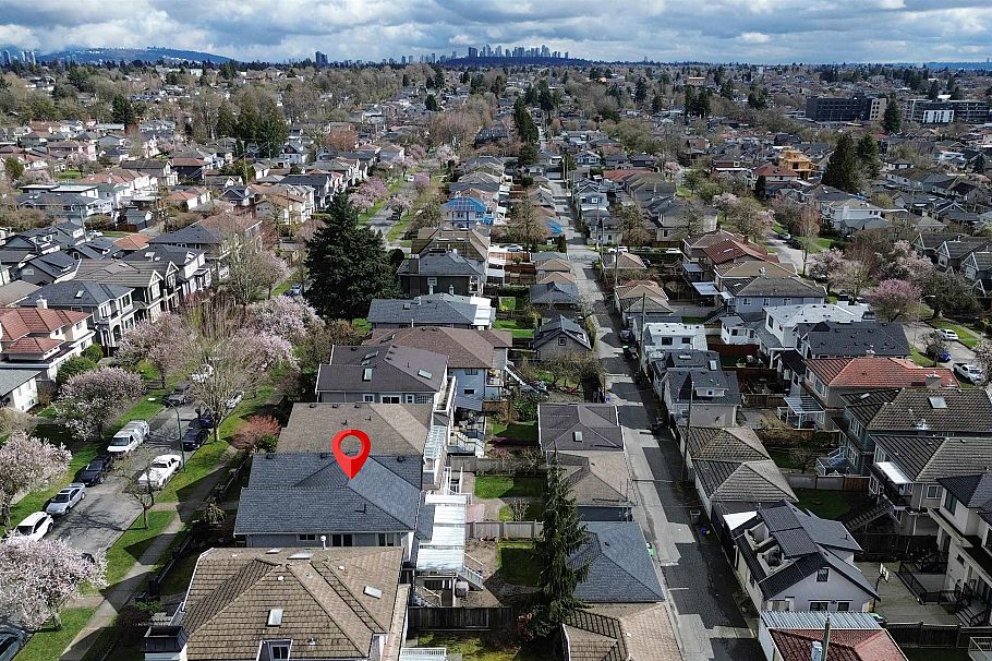 172 W 46th Avenue Vancouver, BC - 27