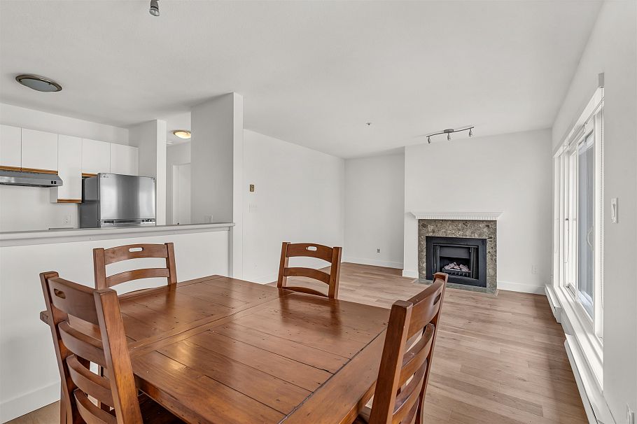 204 833 W 16th Avenue Vancouver, BC - 5