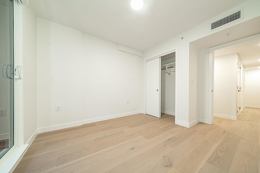 107 5212 Cambie Street Vancouver, BC - 12