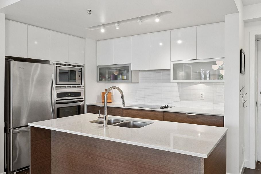 503 175 W 2nd Street North Vancouver, BC - 3