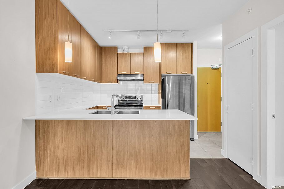 208 2321 Scotia Street Vancouver, BC - 12