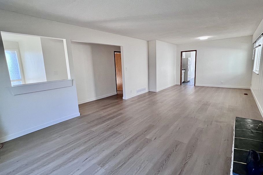 4695 Nanaimo Street Vancouver, BC - 15