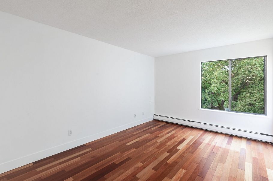 309 1710 W 13th Avenue Vancouver, BC - 13