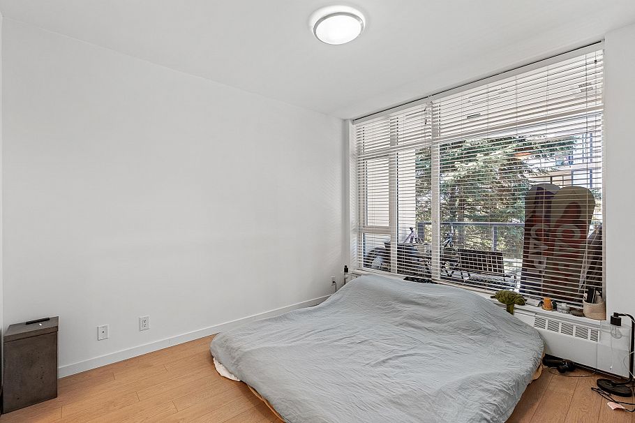 205 135 W 2nd Street North Vancouver, BC - 10