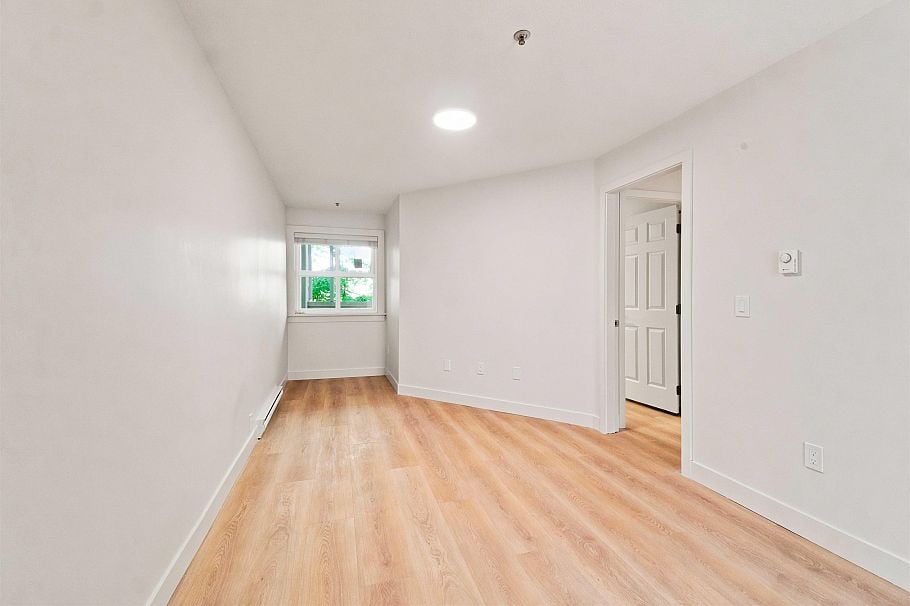 301 2928 Commercial Drive Vancouver, BC - 33