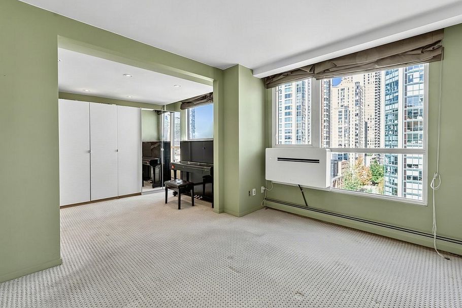 15C 199 Drake Street Vancouver, BC - 22