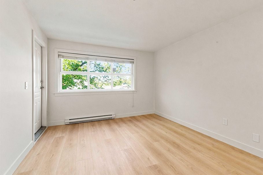 301 2928 Commercial Drive Vancouver, BC - 18