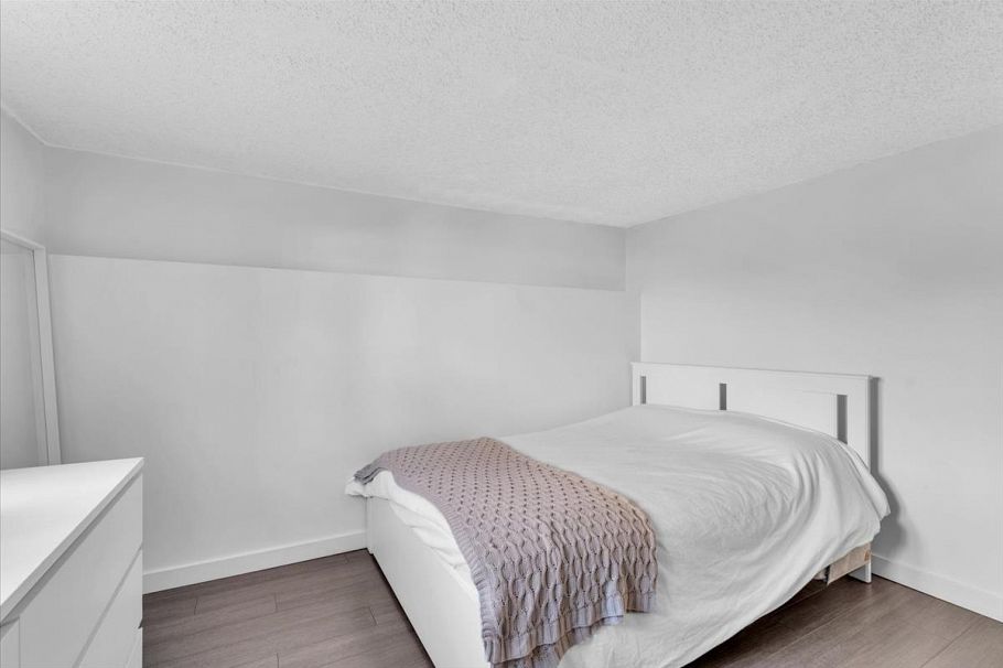 135 E 27 Street North Vancouver, BC - 21