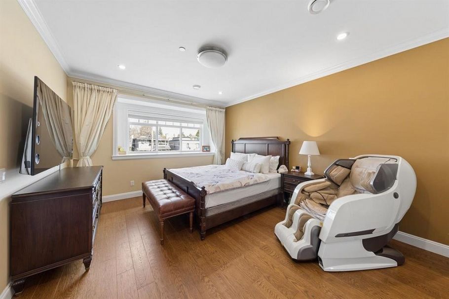 2911 W 35th Avenue Vancouver, BC - 20