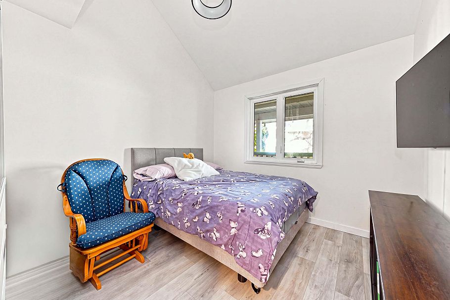 203 1513 Bowser Avenue North Vancouver, BC - 9