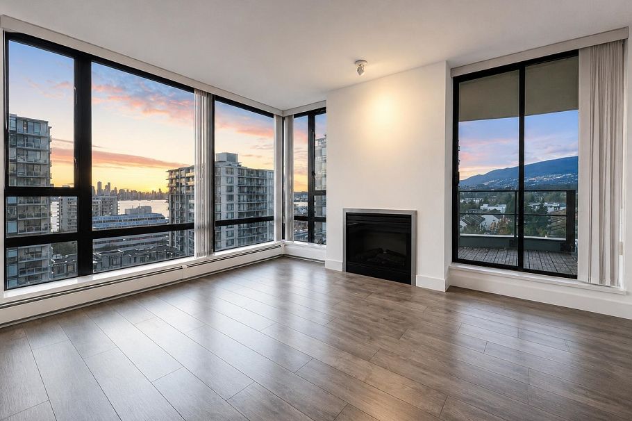 903 151 W 2nd Street North Vancouver, BC - 9