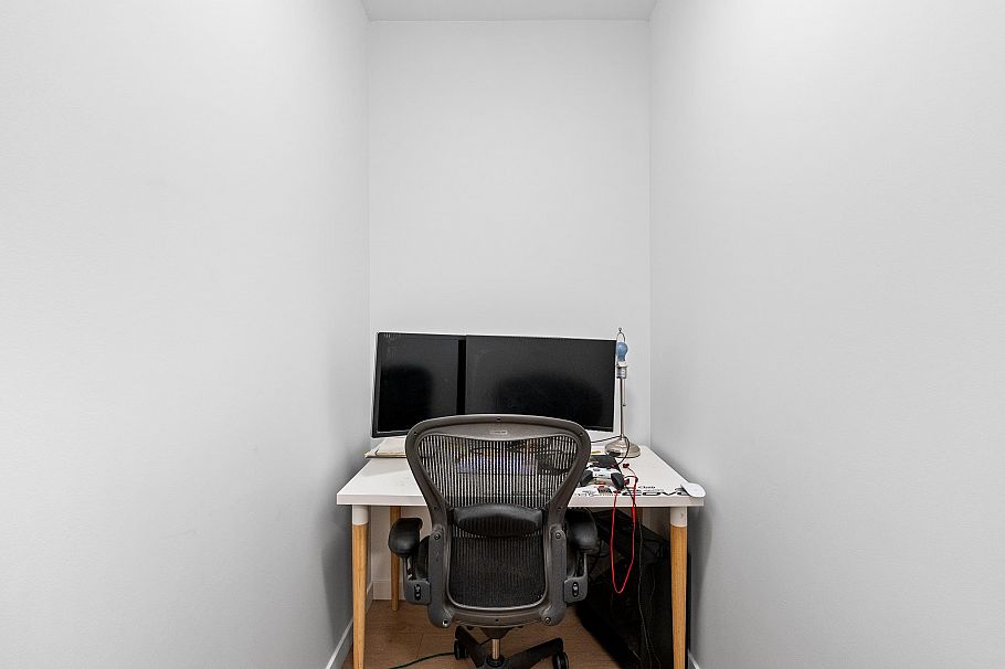 205 135 W 2nd Street North Vancouver, BC - 13