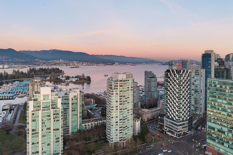 1404 620 Cardero Street Vancouver, BC - 36