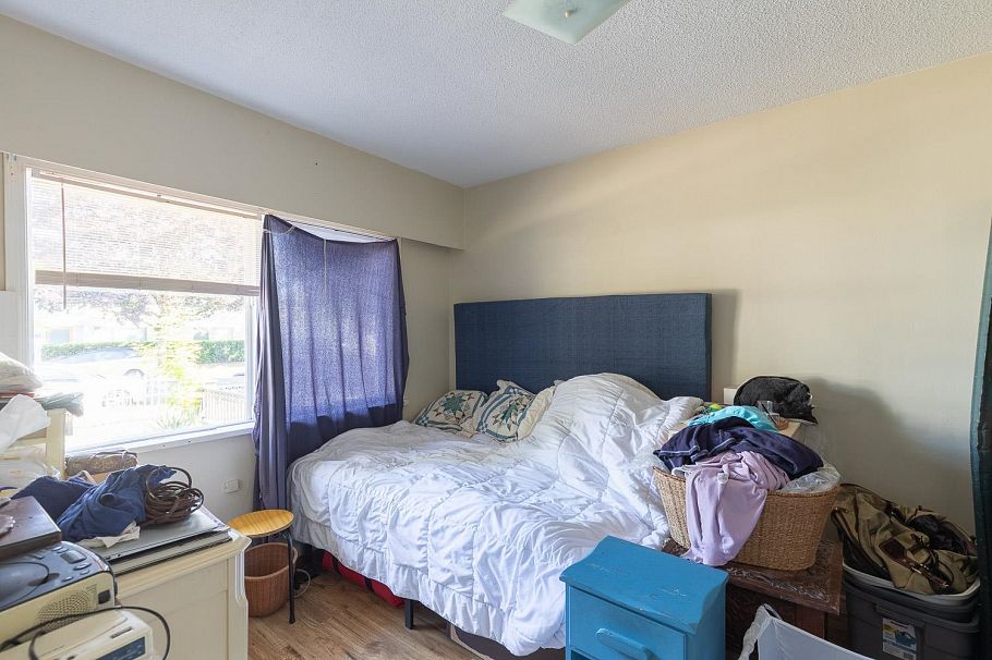 380 E 58th Avenue Vancouver, BC - 5