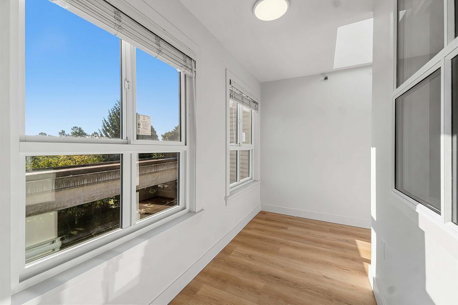 306 2928 Commercial Drive Vancouver, BC - 21