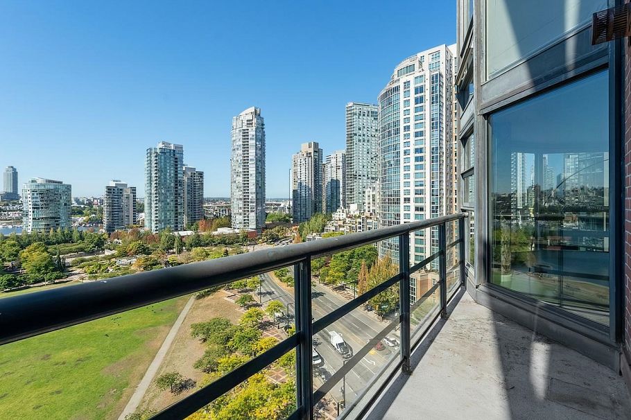 15C 199 Drake Street Vancouver, BC - 8