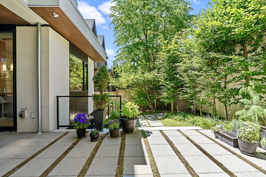 4001 W 32nd Avenue Vancouver, BC - 37