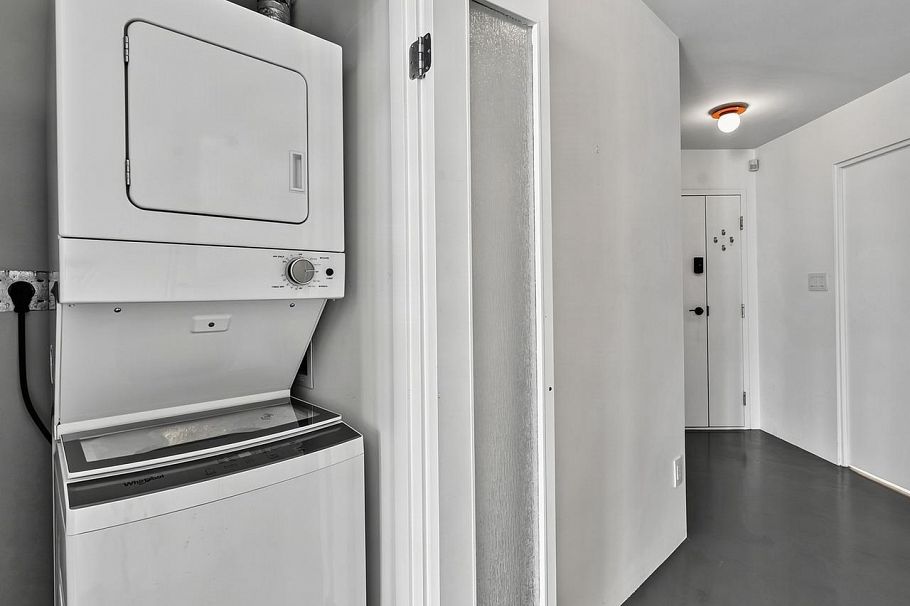 15C 199 Drake Street Vancouver, BC - 26