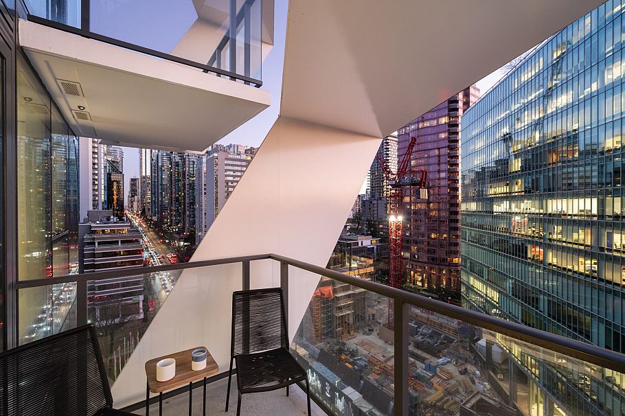 1404 620 Cardero Street Vancouver, BC - 25