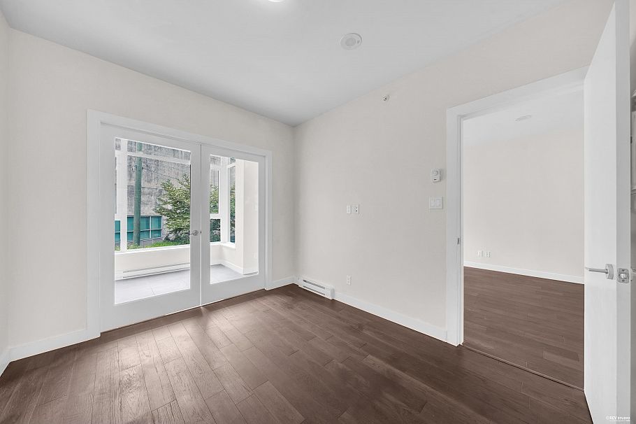 208 2321 Scotia Street Vancouver, BC - 18