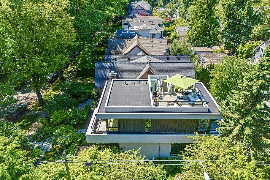 4001 W 32nd Avenue Vancouver, BC - 26