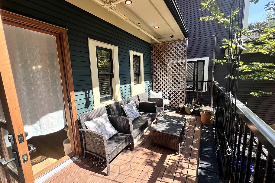 3 1150 Comox Street Vancouver, BC - 9