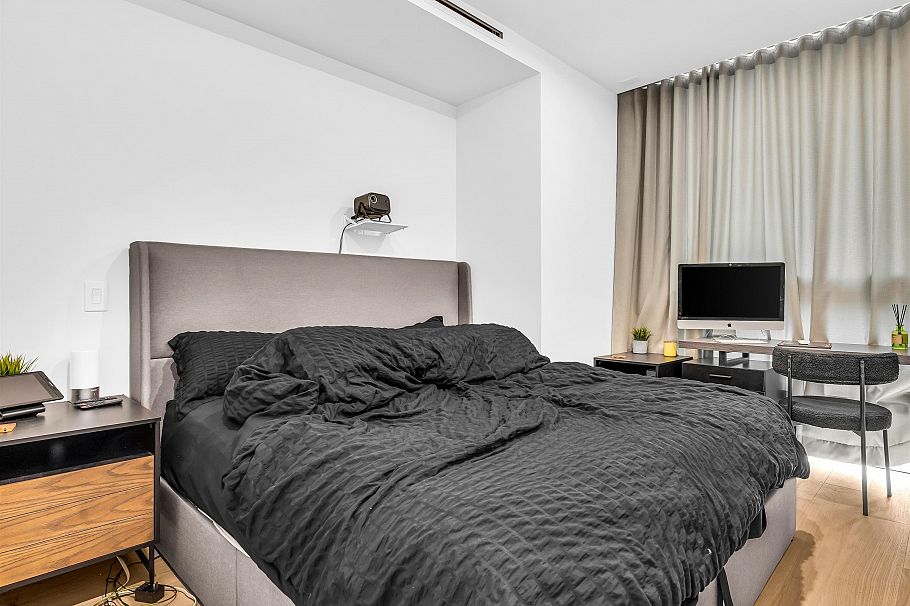 303 1568 Alberni Street Vancouver, BC - 20