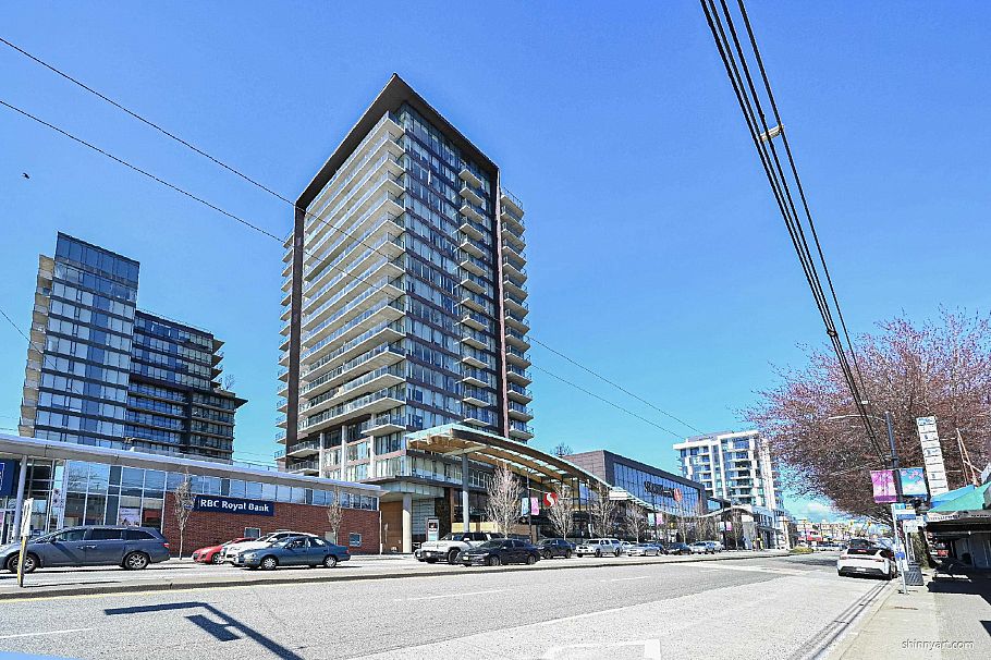 2001 8555 Granville Street Vancouver, BC - 1