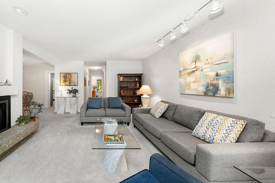 826 Frederick Road North Vancouver, BC - 6