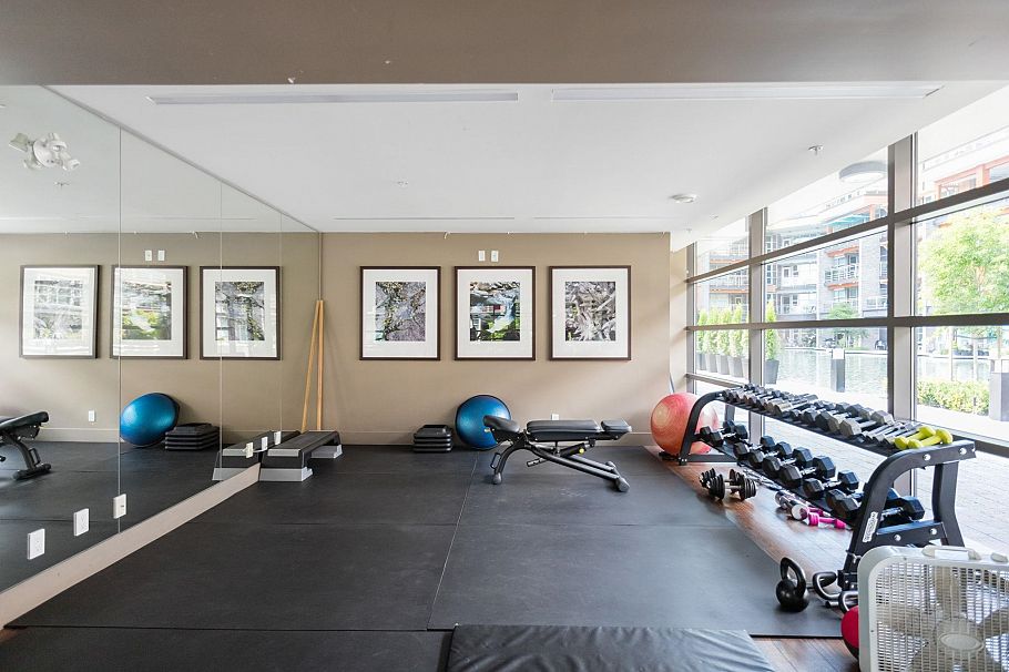 507 3602 Aldercrest Drive North Vancouver, BC - 35