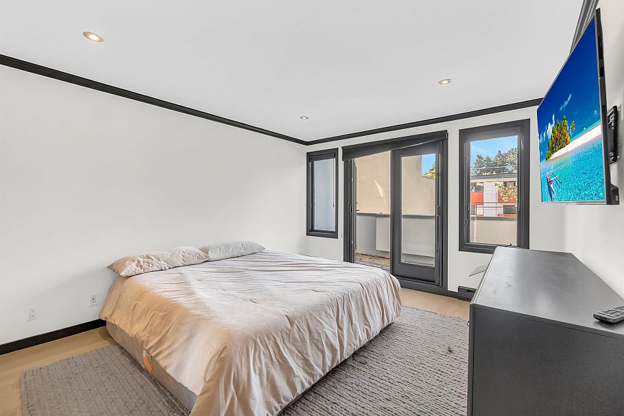 1848 W 1st Avenue Vancouver, BC - 23