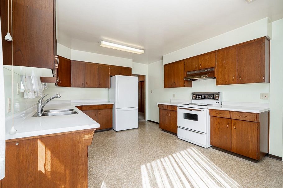 6216 Prince Albert Street Vancouver, BC - 8