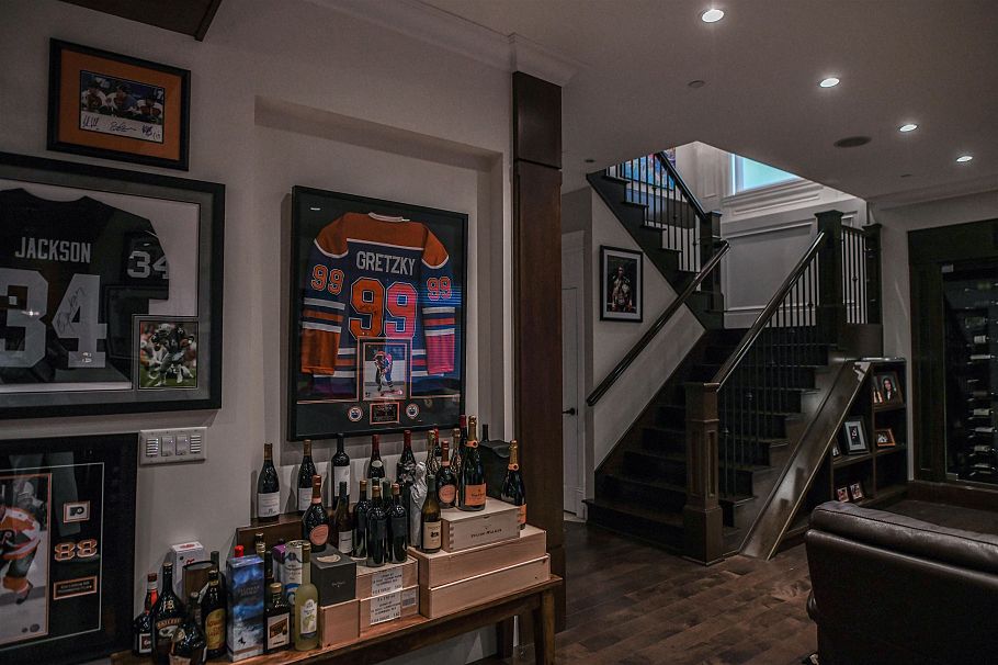 3085 W 49 Avenue Vancouver, BC - 15
