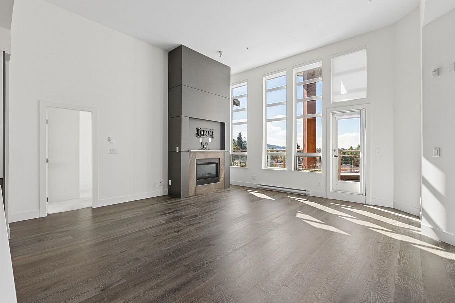 507 3602 Aldercrest Drive North Vancouver, BC - 4