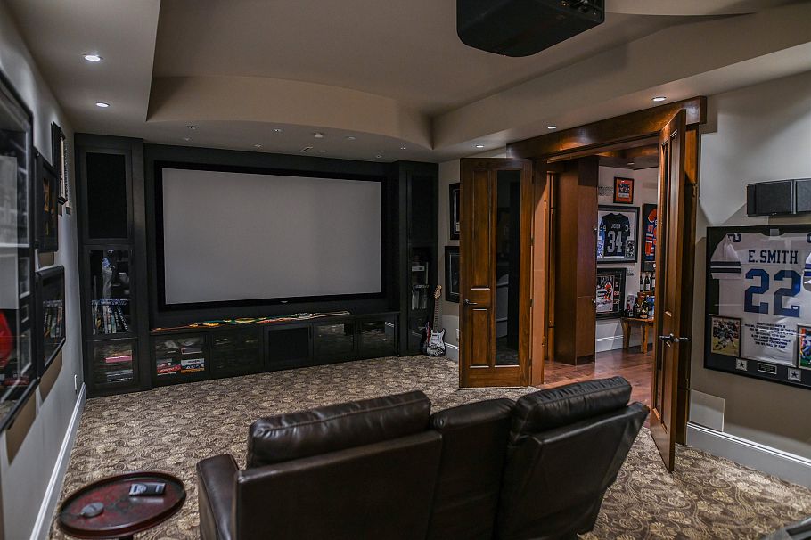 3085 W 49 Avenue Vancouver, BC - 17