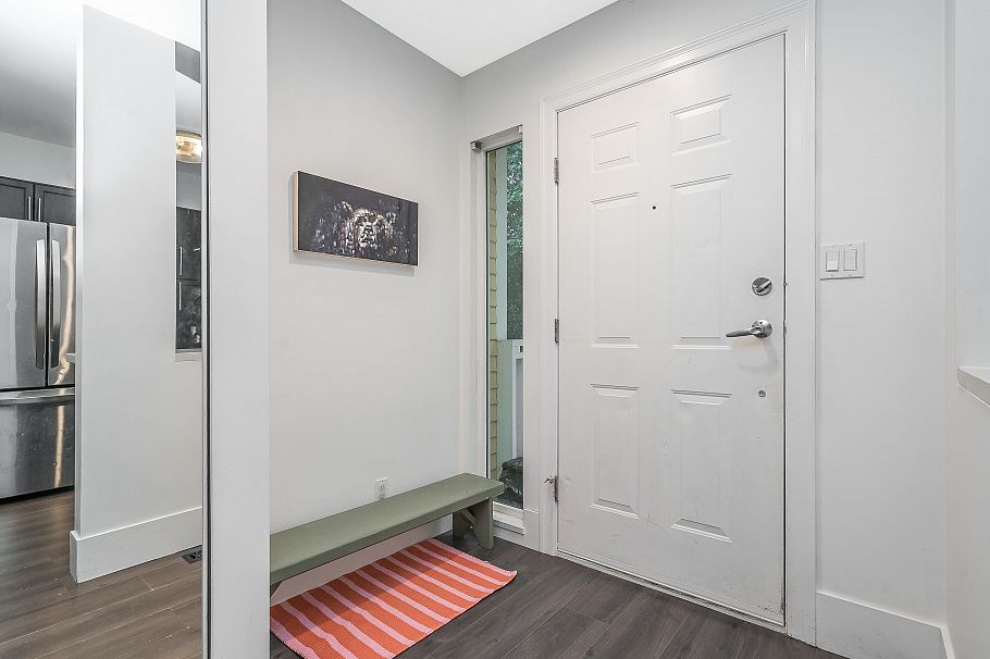 2866 Sotao Avenue Vancouver, BC - 5