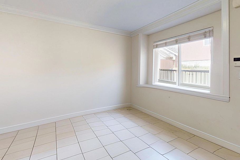 919 E 64th Avenue Vancouver, BC - 9