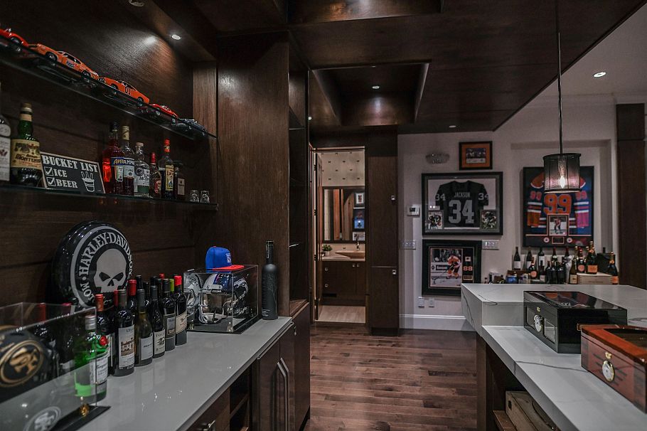 3085 W 49 Avenue Vancouver, BC - 14